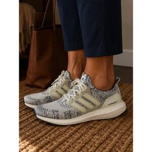 Adidas Ultraboost 22 Womens Running‎ Shoes White Black GV7712 Size 7.5